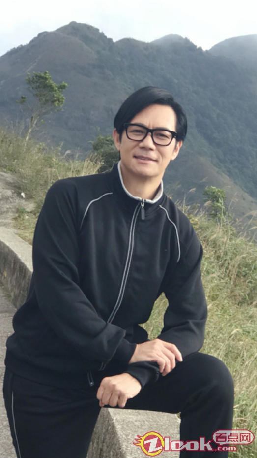 “双11”为快递员工点个赞-太阳成集团tyc7111cc