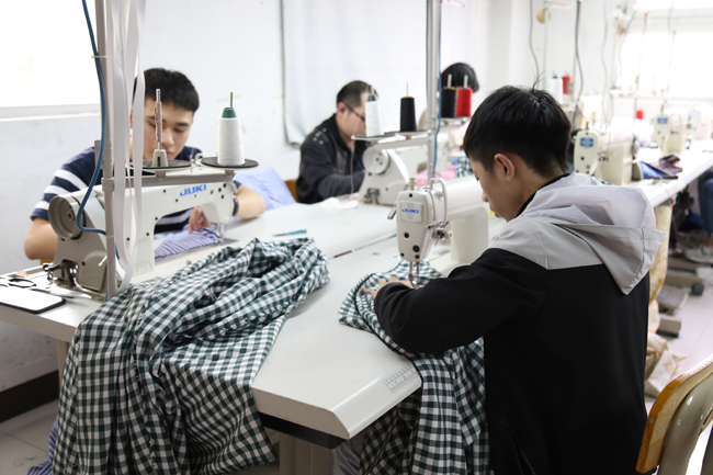 太阳成集团tyc7111cc_这款军舰第18艘已下水,是海军节最好的礼物