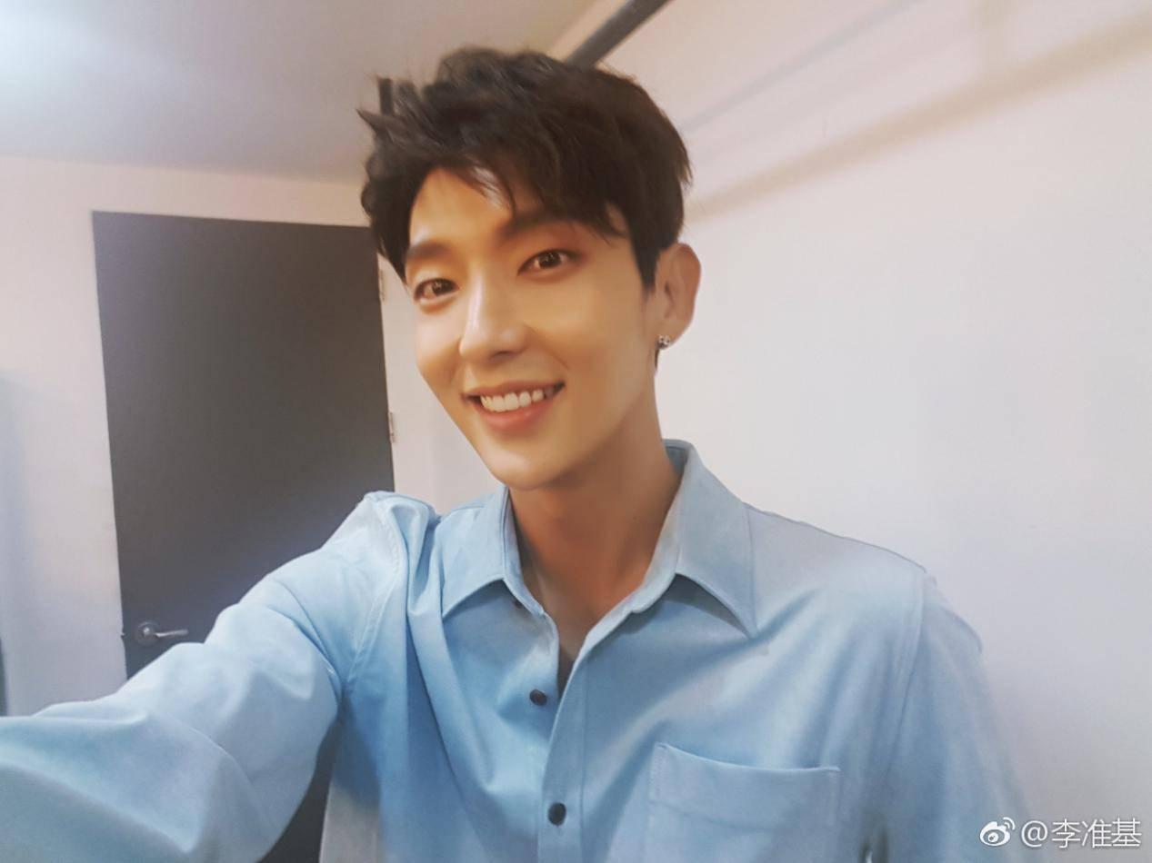 太阳成集团tyc7111cc_安倍专机飞行途中突发火灾机上一度混乱(图2) 太阳成集团tyc7111cc