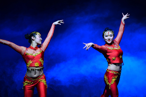 咸阳:快递三轮需备案登记,将统一“挂牌”行驶‘太阳成集团tyc7111cc’(图3) 太阳成集团tyc7111cc