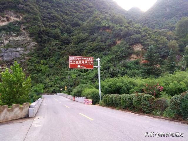 太阳成集团tyc7111cc:绿色快递呼唤社会共促(图2) 太阳成集团tyc7111cc